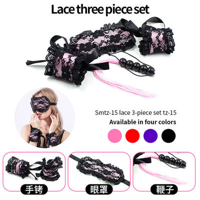 Ενήλικο Flogger μπαλωμάτων ματιών εξαρτήσεων δουλείας χειροπεδών 3Pcs δαντελλών BDSM